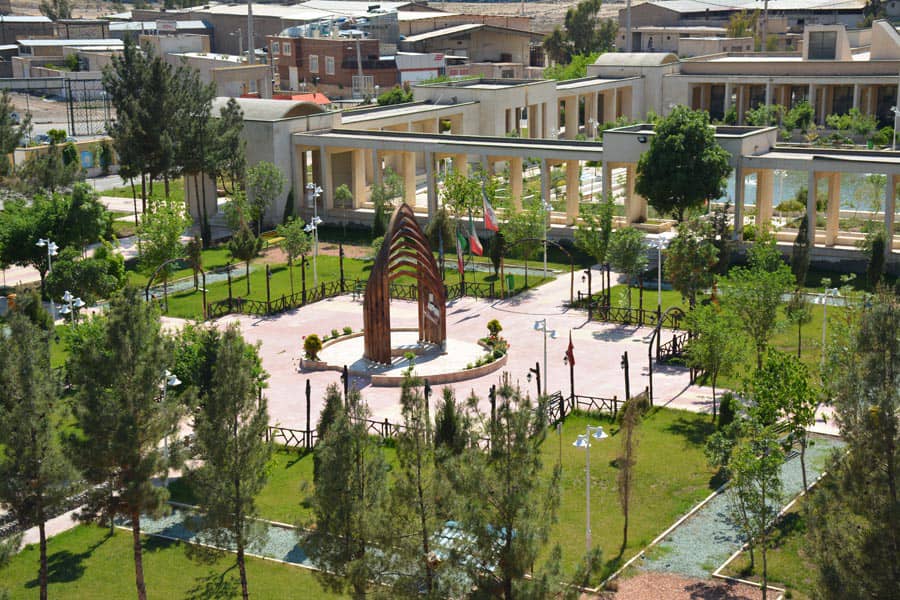 محیط دانشکده 4