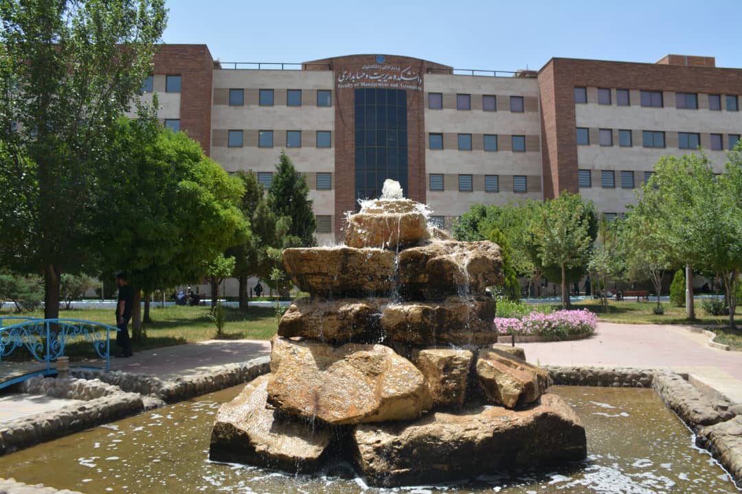 محیط دانشکده 2